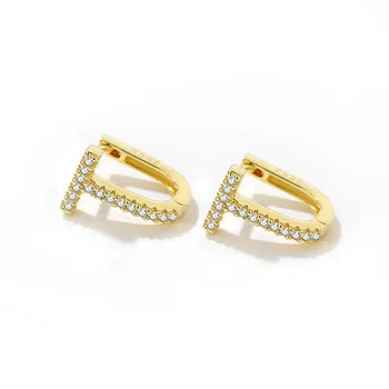 S925 Sterling Silver Earrings Female Micro-inlaid U-shaped Zircon Small Fresh Earrings Simple Literary Net Red Earrings
S925 Sterling Silver Earrings Female Micro-inlaid U-shaped Zircon Small Fresh Earrings Simple Literary Net Red Earrings