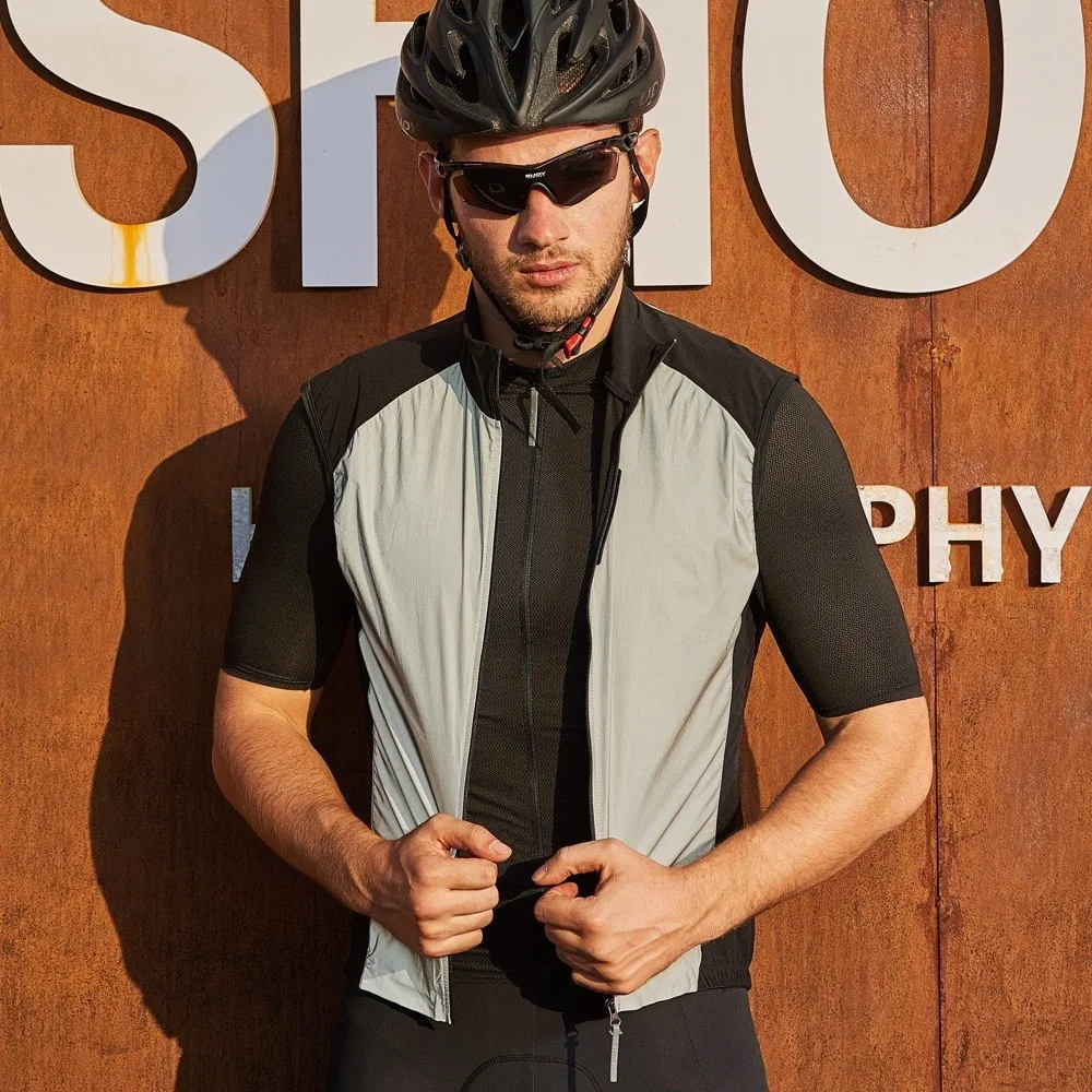 Santic Men Spring and Autumn Windproof Reflective Cycling Vest Shoulder Road Bike Vest Asian M9C07029 S-2XL
Santic Men Spring and Autumn Windproof Reflective Cycling Vest Shoulder Road Bike Vest Asian M9C07029 S-2XL