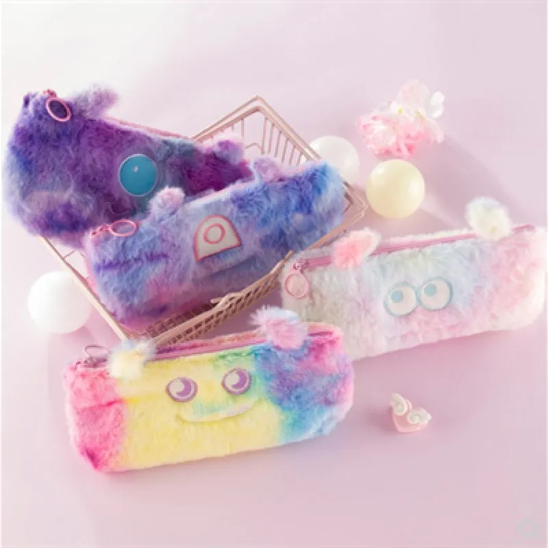 Cute pencil case Plush stationery bag Gradient color large capacity pencil case student school supplies stationery gift box
Cute pencil case Plush stationery bag Gradient color large capacity pencil case student school supplies stationery gift box