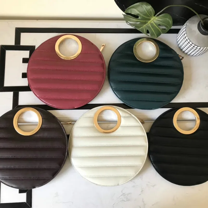 New Leather Lady Bag Retro Full Moon Big Round Handbag Genuine Leather Circular Luxury Handbags Women Bags Designer
New Leather Lady Bag Retro Full Moon Big Round Handbag Genuine Leather Circular Luxury Handbags Women Bags Designer