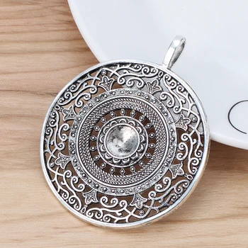 5pcs Tibetan Silver Large Filigree Mandala Flower Round Charms Pendants for Necklace Jewellery Making 68mm
5pcs Tibetan Silver Large Filigree Mandala Flower Round Charms Pendants for Necklace Jewellery Making 68mm