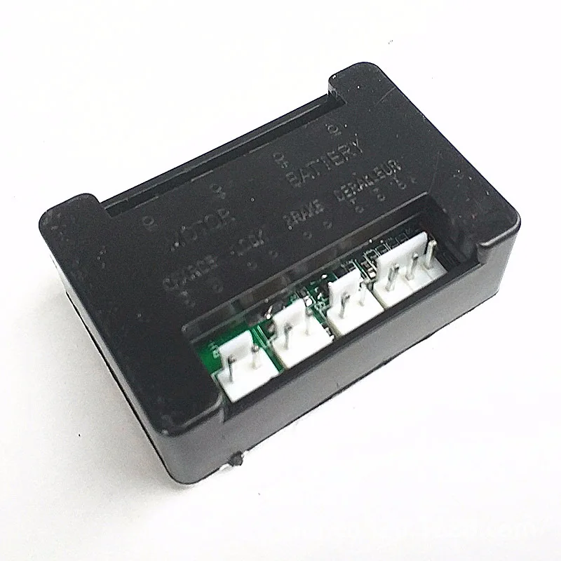 Manufacturers Direct Selling Small Surfing 24V Controller Electric Scooter Controller British And American European Style a Gene
Manufacturers Direct Selling Small Surfing 24V Controller Electric Scooter Controller British And American European Style a Gene