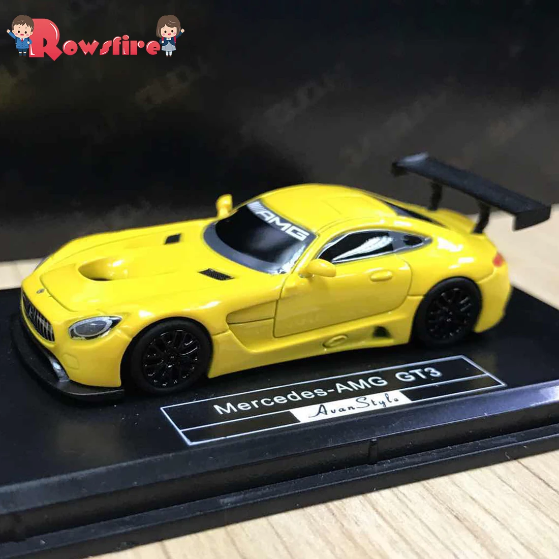 1:87 Resin Car Model AMG GT3 Ornament Collection with Base Dust Cover - Yellow
1:87 Resin Car Model AMG GT3 Ornament Collection with Base Dust Cover - Yellow