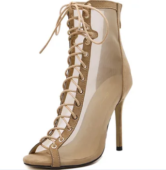 Sexy Gladiator Women Sandals Peep Toe Hollow Out Buckle Lace Up Sexy Pumps Woman Sandals Boot Black For Autumn size 35-40
Sexy Gladiator Women Sandals Peep Toe Hollow Out Buckle Lace Up Sexy Pumps Woman Sandals Boot Black For Autumn size 35-40