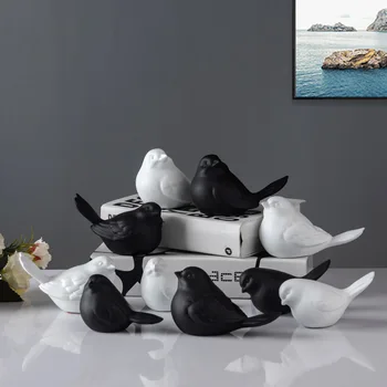 High Quality Resin Bird Decoration Simple Home Creative Interior Living Room Wine Cabinet Room Decoration Desktop Decoration
High Quality Resin Bird Decoration Simple Home Creative Interior Living Room Wine Cabinet Room Decoration Desktop Decoration