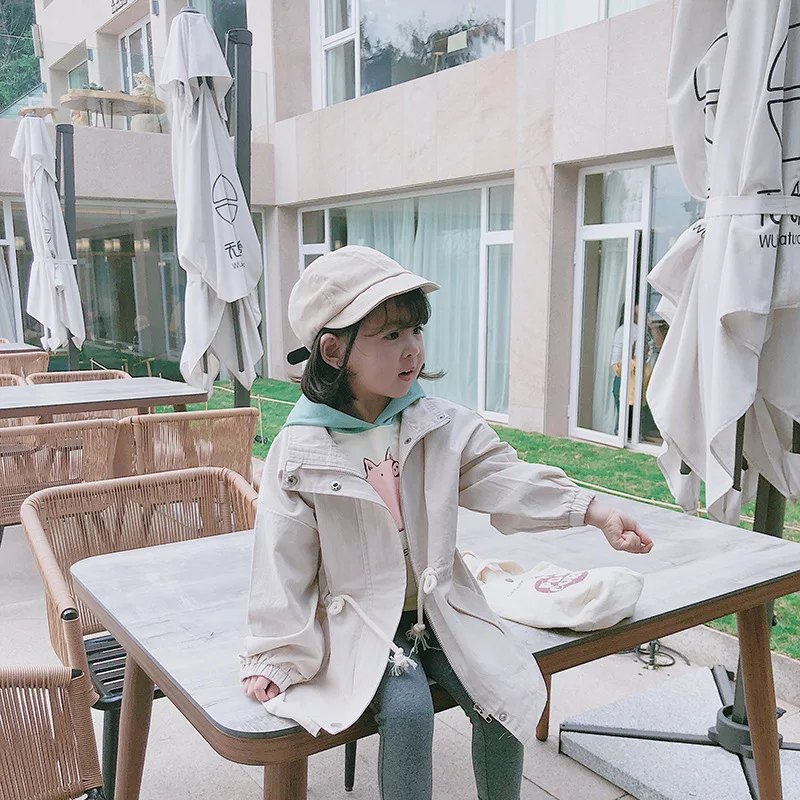 New autumn Korean style long section candy color zipper hooded windbreak jacket outwear with Drawstring for girls 
New autumn Korean style long section candy color zipper hooded windbreak jacket outwear with Drawstring for girls