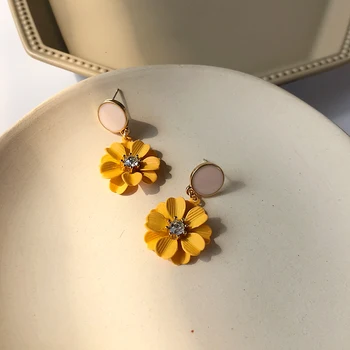S92 needle Fairy Jewelry Flower Drop Earrings Spring Summer Style Yellow Dangle Earrings For Women Jewelry Party Wedding Gifts
S92 needle Fairy Jewelry Flower Drop Earrings Spring Summer Style Yellow Dangle Earrings For Women Jewelry Party Wedding Gifts