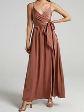 Summer Women Sleeveless Sexy Maxi Dress Sling Party Dress Female V-neck Spaghetti Strap Dresses
Summer Women Sleeveless Sexy Maxi Dress Sling Party Dress Female V-neck Spaghetti Strap Dresses