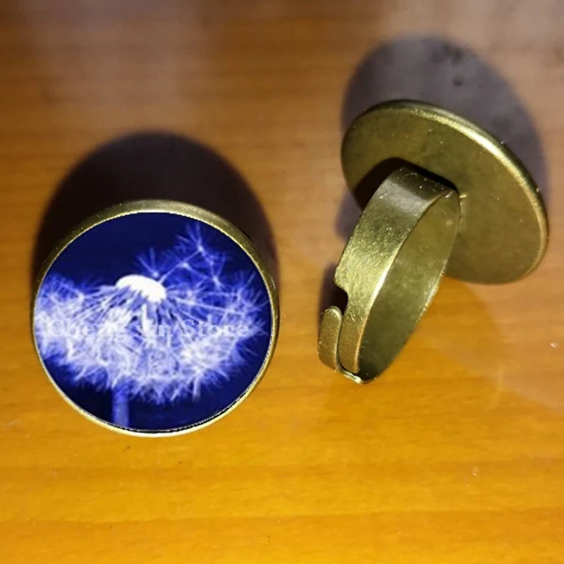 New shelves dandelion ring handmade round glass dome dandelion seed ring wholesale
New shelves dandelion ring handmade round glass dome dandelion seed ring wholesale