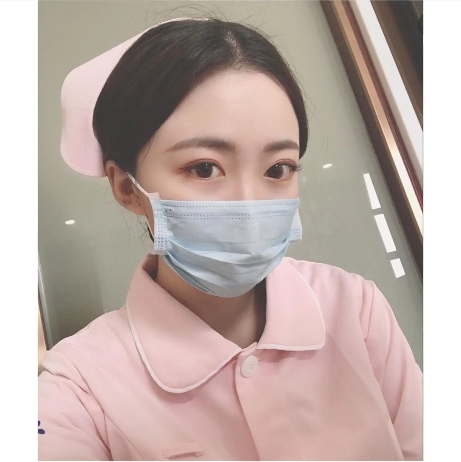 10PCS Disposable Protective Mask 3 Layers Dustproof Facial Protective Cover Masks Maldehyde Prevent bacteria anti-virus Masks
10PCS Disposable Protective Mask 3 Layers Dustproof Facial Protective Cover Masks Maldehyde Prevent bacteria anti-virus Masks