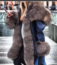 2021 Winter Women's Fox Fur Lining Thick Warm Long Jacket Top Fashion Casual Parka Luxury Large Fur Collar Hooded Jacket Coats 
2021 Winter Women's Fox Fur Lining Thick Warm Long Jacket Top Fashion Casual Parka Luxury Large Fur Collar Hooded Jacket Coats