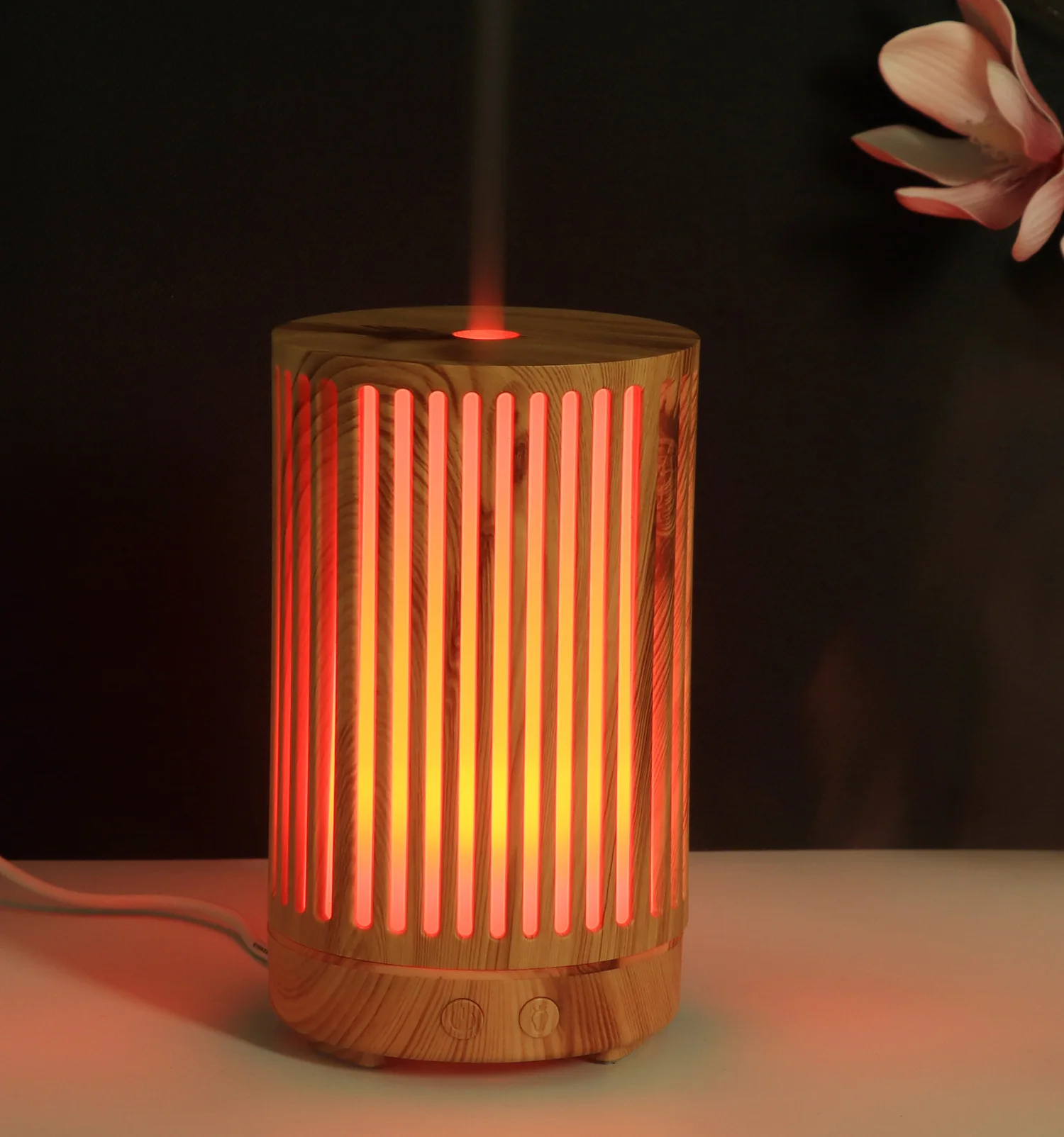 Hollow 2019 New 200ml Aromatherapy Machine Ultrasonic Aromatherapy Essential Oil Diffusion Humidifier
Hollow 2019 New 200ml Aromatherapy Machine Ultrasonic Aromatherapy Essential Oil Diffusion Humidifier