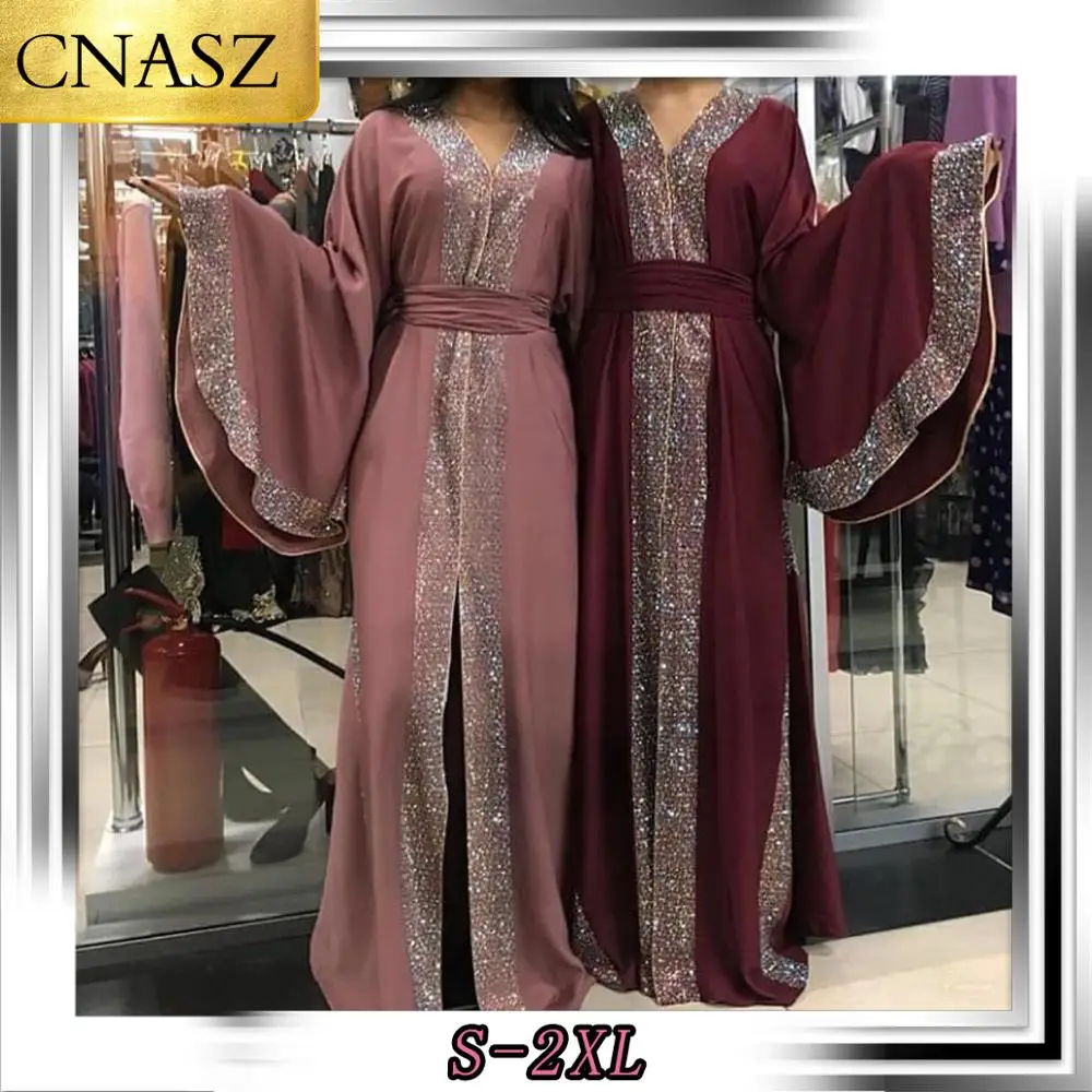 Explosion Style Elegant Muslim Abaya Color Diamond Atmospheric Open Robe Malaysia Moroccan Kaftan For Women Long Sleeve Clothing
Explosion Style Elegant Muslim Abaya Color Diamond Atmospheric Open Robe Malaysia Moroccan Kaftan For Women Long Sleeve Clothing