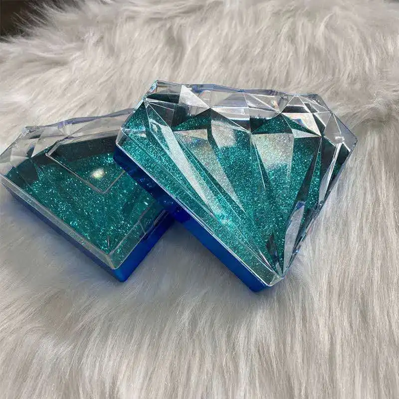 Eyelash packaging box Diamond type 25mm eyelash box with round tray can be customized private stickers
Eyelash packaging box Diamond type 25mm eyelash box with round tray can be customized private stickers