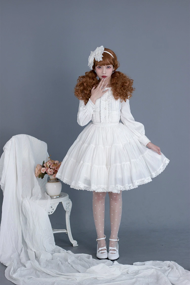 Princess sweet lolita skirts Originally Japanese soft girl short and half-length skirt with lace in autumn and winter HWK081
Princess sweet lolita skirts Originally Japanese soft girl short and half-length skirt with lace in autumn and winter HWK081