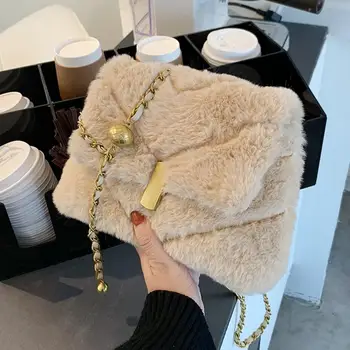 Elegant Female Square Crossbody Bag 2020 Fashion New Quality Soft Plush Women's Designer Handbag Chain Shoulder Messenger Bag
Elegant Female Square Crossbody Bag 2020 Fashion New Quality Soft Plush Women's Designer Handbag Chain Shoulder Messenger Bag