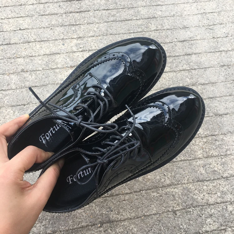Women Oxford Shoes Flats Round Toe Shallow Mouth Casual Female Sneakers All-Match Leather Dress Retro Nurse Big Size Fabric 
Women Oxford Shoes Flats Round Toe Shallow Mouth Casual Female Sneakers All-Match Leather Dress Retro Nurse Big Size Fabric