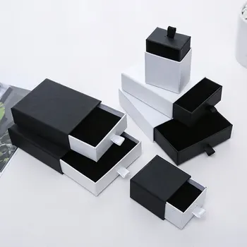 Simple Classic Packaging Box Bracelet Box Necklace Box Paper Jewelry Box Drawer Type Jewelry Accessories Fashion
Simple Classic Packaging Box Bracelet Box Necklace Box Paper Jewelry Box Drawer Type Jewelry Accessories Fashion
