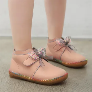 Girls boots 2019 winter new girls Martin boots fashion cartoon bow princess boots baby warm non-slip soft boots
Girls boots 2019 winter new girls Martin boots fashion cartoon bow princess boots baby warm non-slip soft boots