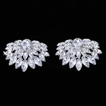2x Rhinestone Crystal Sparkle Shoe Clips Vintage Wedding Bridal Accessories 
2x Rhinestone Crystal Sparkle Shoe Clips Vintage Wedding Bridal Accessories