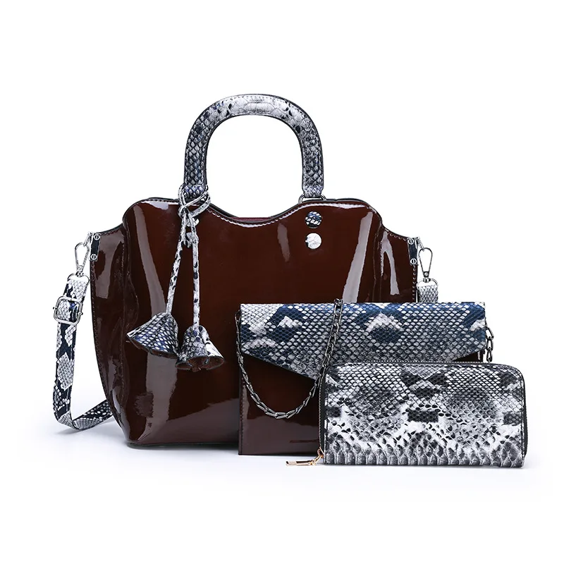 WOMEN'S Bag 2019 New Style WOMEN'S Bag Europe And America Patent Leather Snakeskin Handbag Fashion Three-piece Set Fashion Cross
WOMEN'S Bag 2019 New Style WOMEN'S Bag Europe And America Patent Leather Snakeskin Handbag Fashion Three-piece Set Fashion Cross