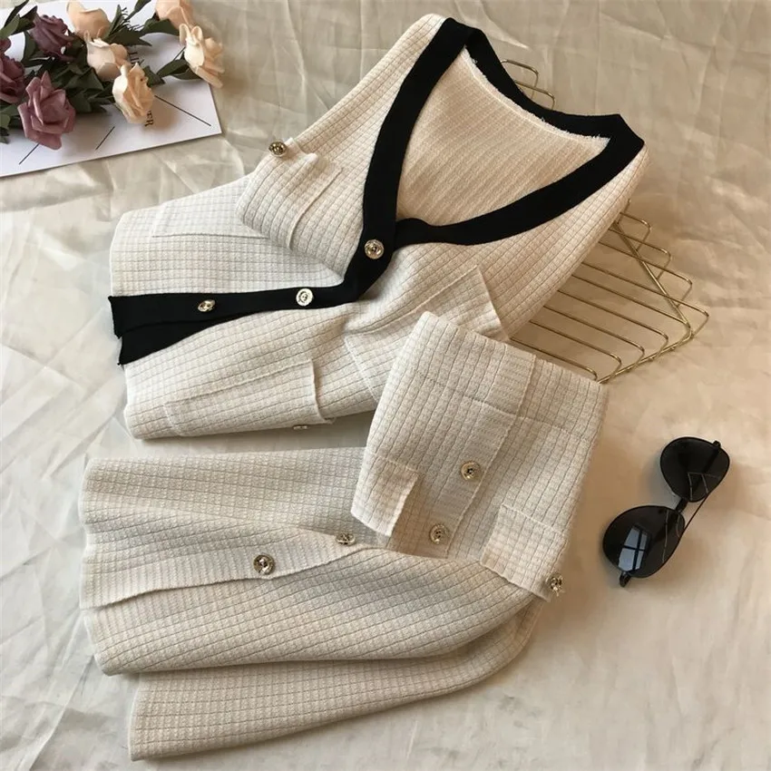 Fashion Autumn Two Pieces Women Sweaters + Short Knitted Split Skirt Long Sleeve knitted Sweater Basic Tops Bottomings W961
Fashion Autumn Two Pieces Women Sweaters + Short Knitted Split Skirt Long Sleeve knitted Sweater Basic Tops Bottomings W961