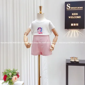Children's clothing 2020 summer new girl beauty printed short-sleeved T-shirt solid color wild shorts two-piece suit
Children's clothing 2020 summer new girl beauty printed short-sleeved T-shirt solid color wild shorts two-piece suit