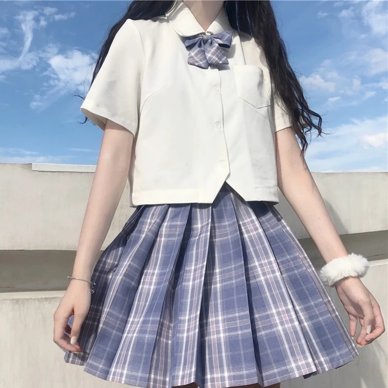

Japanese College JK Uniform Suit Female 2020 Summer Bow Short-Sleeved Shirt + High Waist Pleated Skirt japanese school uniform