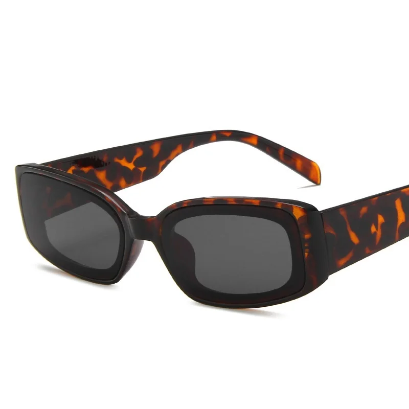 2020 Small Rectangle Sunglasses Luxury Brand Travel Men Women Square Sun Glasses Vintage Retro Oculos Lunette De Soleil Femme
2020 Small Rectangle Sunglasses Luxury Brand Travel Men Women Square Sun Glasses Vintage Retro Oculos Lunette De Soleil Femme