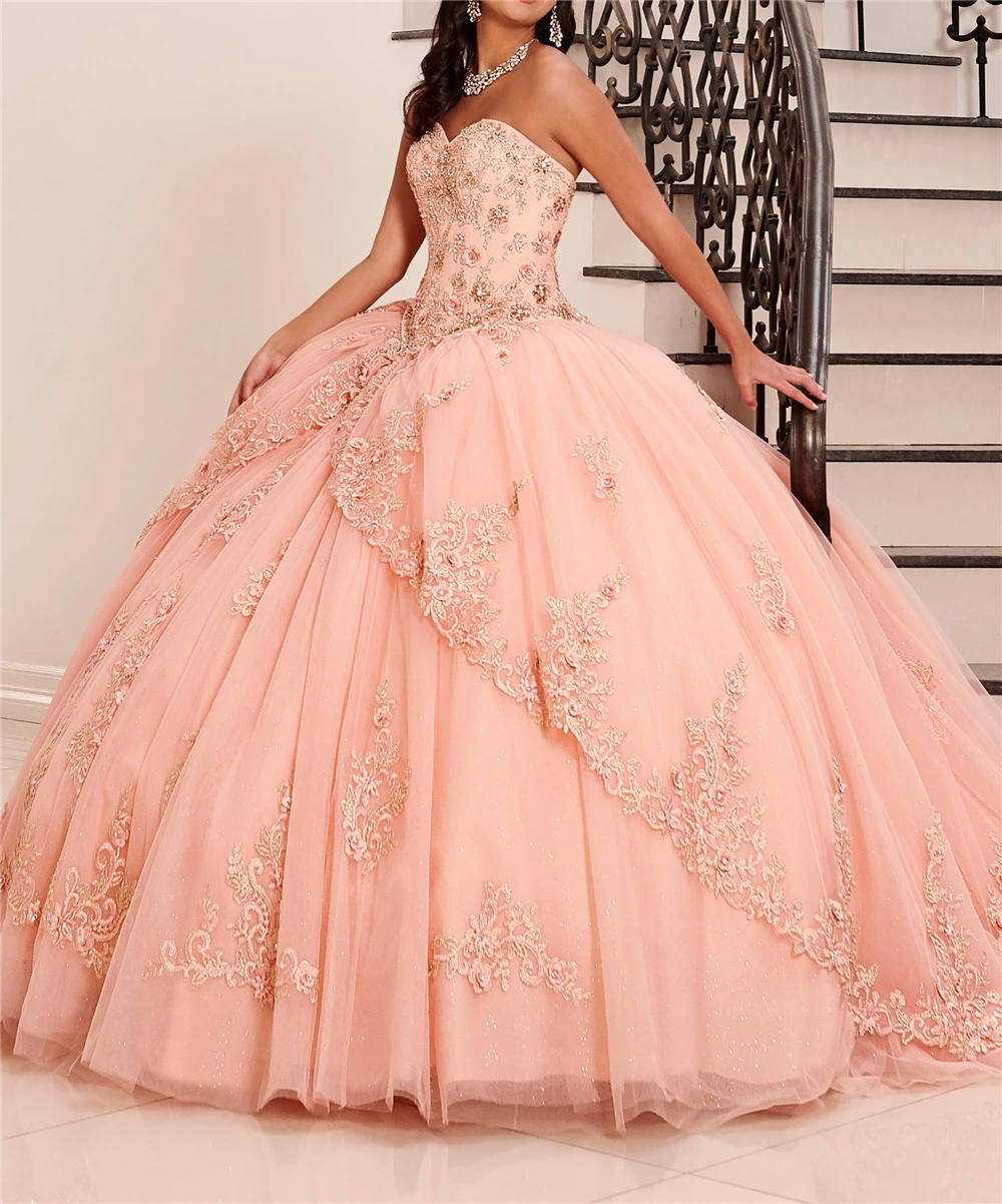 Бальное платье Quinceanera розовое Тюлевое с цветочной аппликацией и кристаллами со