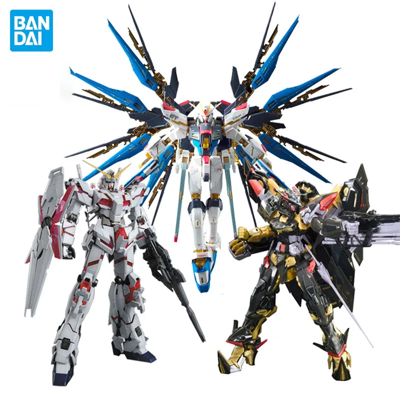 Original Bandai action figure Gundam Model Assembled RG Strike Free Golden Red Heresy Cow Up to Angel Sharjah Gundam gift
Original Bandai action figure Gundam Model Assembled RG Strike Free Golden Red Heresy Cow Up to Angel Sharjah Gundam gift