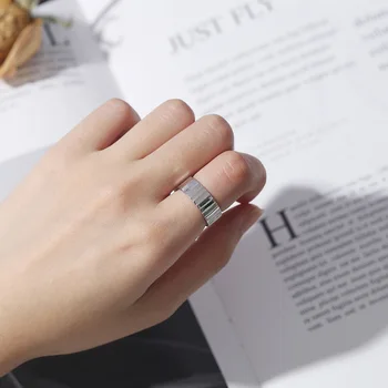 INS 100% Authentic 925 sterling silver Stripe engraved stairs BAND Ring adjust TLJ866
INS 100% Authentic 925 sterling silver Stripe engraved stairs BAND Ring adjust TLJ866