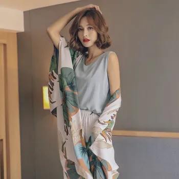 Pajamas for Women 4 Piece Sleepwear Set Floral Print Pijamas Set Sexy Pyjamas Women 2020 Night Suit Home Clothes Loungewear
Pajamas for Women 4 Piece Sleepwear Set Floral Print Pijamas Set Sexy Pyjamas Women 2020 Night Suit Home Clothes Loungewear