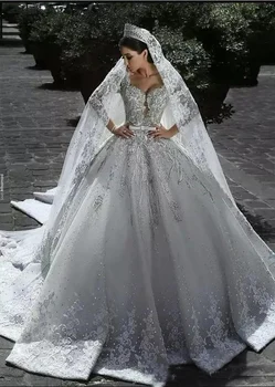 Luxurious Dubai Arabic Women Ball Gown Wedding Dress 2020 Long Sleeves Lace Applique Beads Princess Castle Bridal Dresses
Luxurious Dubai Arabic Women Ball Gown Wedding Dress 2020 Long Sleeves Lace Applique Beads Princess Castle Bridal Dresses
