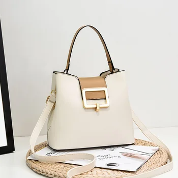 2020 new fashion bucket style trendy all-match simple ins crossbody texture internet popular portable shoulder crossbody bag
2020 new fashion bucket style trendy all-match simple ins crossbody texture internet popular portable shoulder crossbody bag