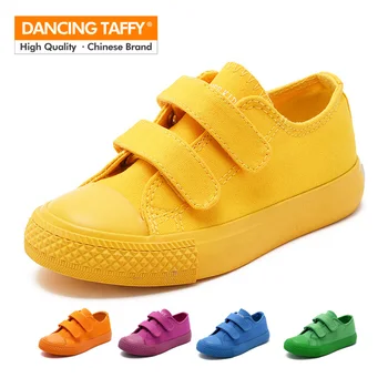 Solid Kids Shoes 5 Colors Children Shoes Boys Girls Brand Fashion Fabric Board Canvas Vulcanize Little And Big Children Sneakers
Solid Kids Shoes 5 Colors Children Shoes Boys Girls Brand Fashion Fabric Board Canvas Vulcanize Little And Big Children Sneakers