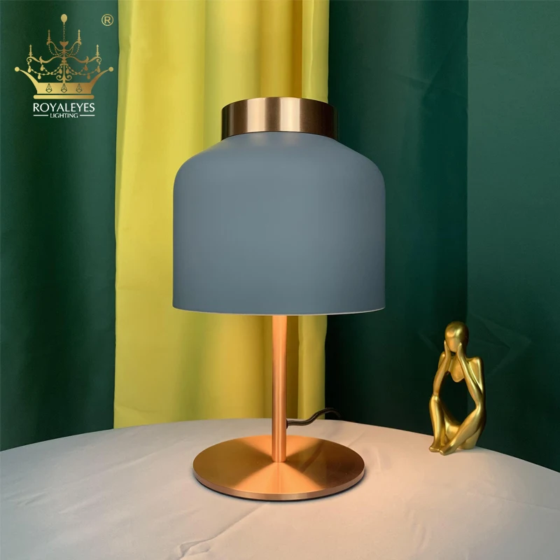 Фото Настольная лампа в скандинавском стиле декор для спальни постмодерн | Настольные декоративные лампы (1005002932373131)