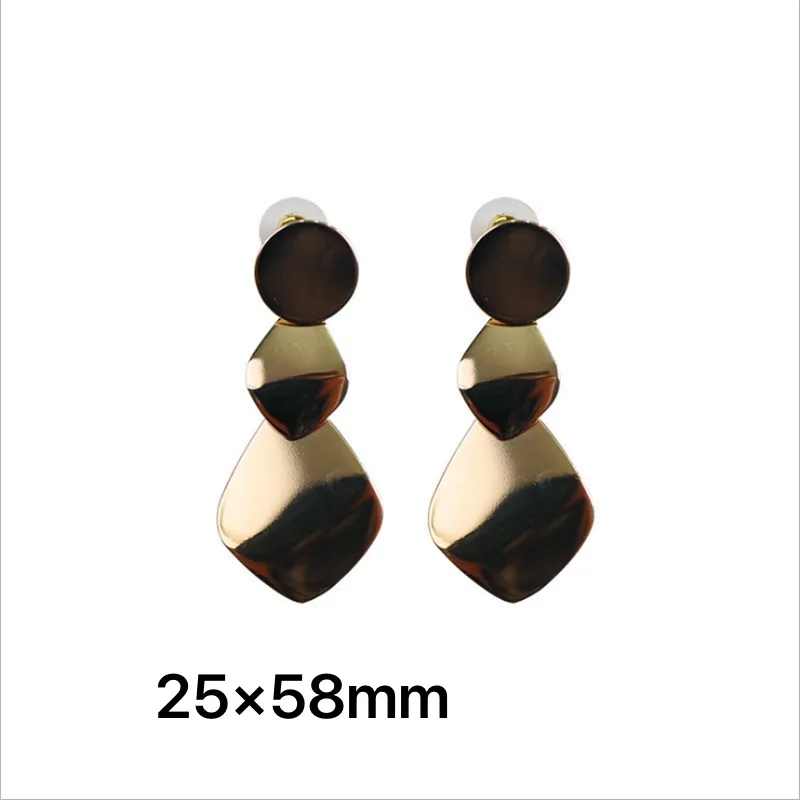 European and American geometric long glossy earrings geometric metal glossy earrings are versatile with long style earrings
European and American geometric long glossy earrings geometric metal glossy earrings are versatile with long style earrings
