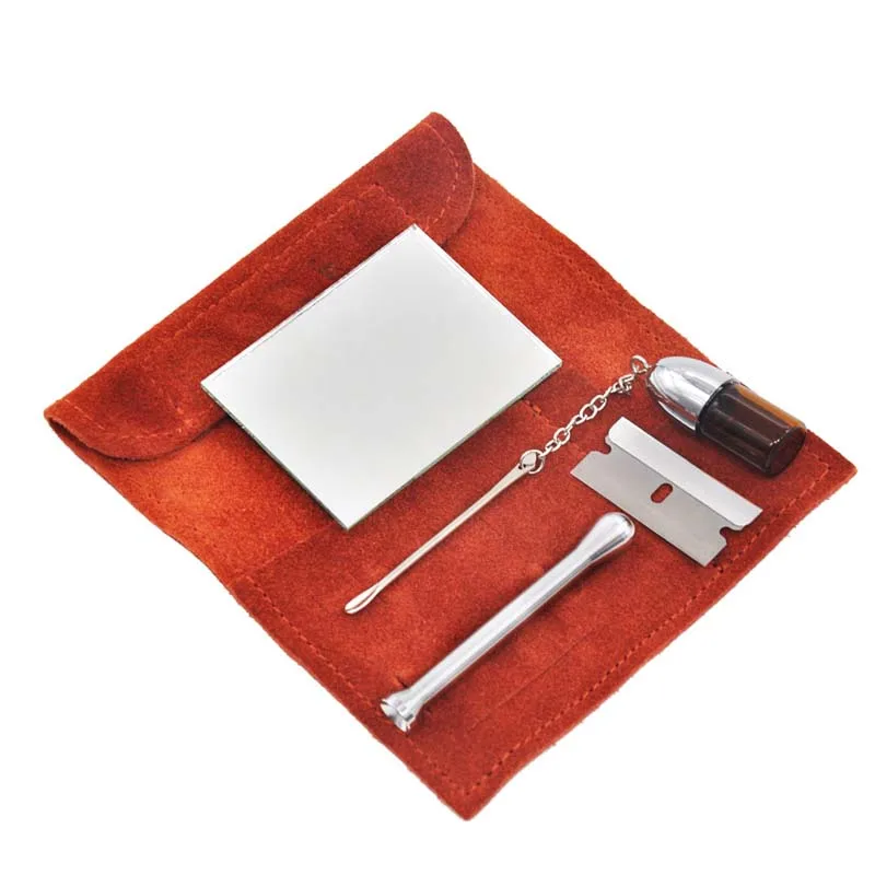 Cigarette Distribution Set Genuine Leather Storage Bag Tool kit Snuff Bottle Tool Set Aluminum Portable Cigarette Accessories 
Cigarette Distribution Set Genuine Leather Storage Bag Tool kit Snuff Bottle Tool Set Aluminum Portable Cigarette Accessories
