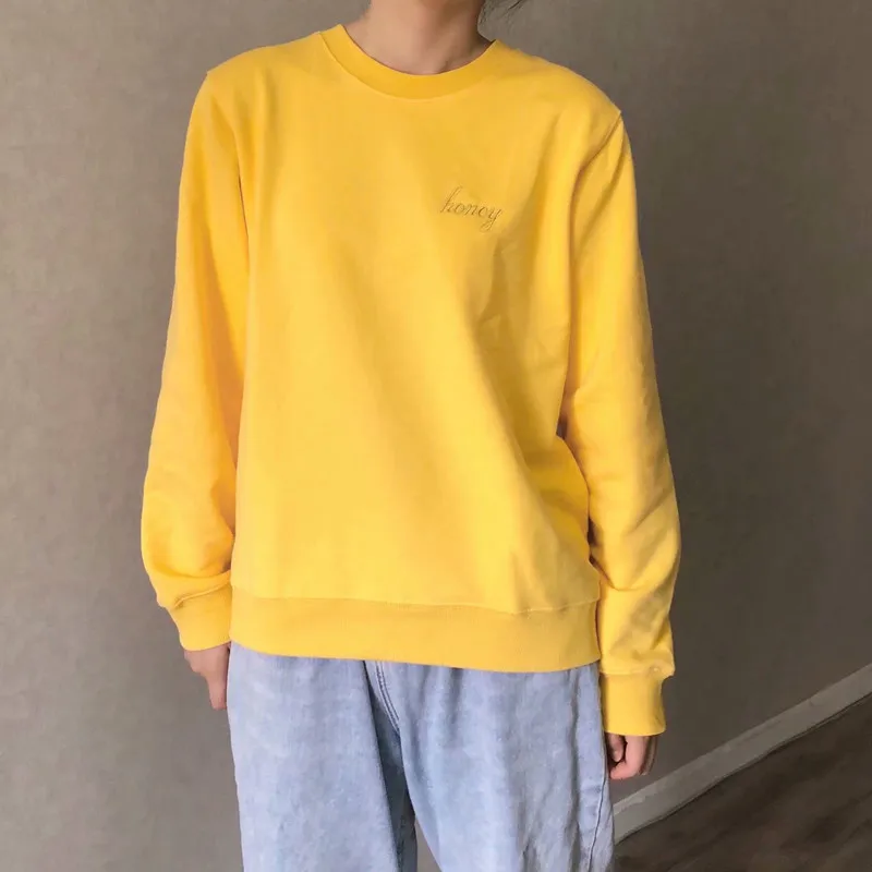 UNUTH Girls Soft Cotton O Neck Pullover 2022 Sprung-autumn Fashion Ladies Casual Loose Pullover Female Solid Color Pullover Top
UNUTH Girls Soft Cotton O Neck Pullover 2022 Sprung-autumn Fashion Ladies Casual Loose Pullover Female Solid Color Pullover Top