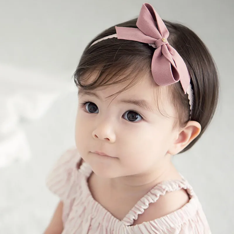 Baby Girl Cute Headband Children's Cute Bow-knot Headwear Hair Accessories Kids Apparel Accessories 
Baby Girl Cute Headband Children's Cute Bow-knot Headwear Hair Accessories Kids Apparel Accessories