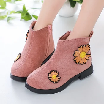 Winter Children Kids Christmas Princess Cotton Shoes For Big Girls Flower Embroidery Martin Ankle Boots 5 6 8 10 12 Years old
Winter Children Kids Christmas Princess Cotton Shoes For Big Girls Flower Embroidery Martin Ankle Boots 5 6 8 10 12 Years old