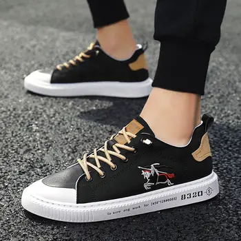 European station fashion casual men's shoes trend canvas shoes spring and summer breathable PU men's shoes sports shoes
European station fashion casual men's shoes trend canvas shoes spring and summer breathable PU men's shoes sports shoes