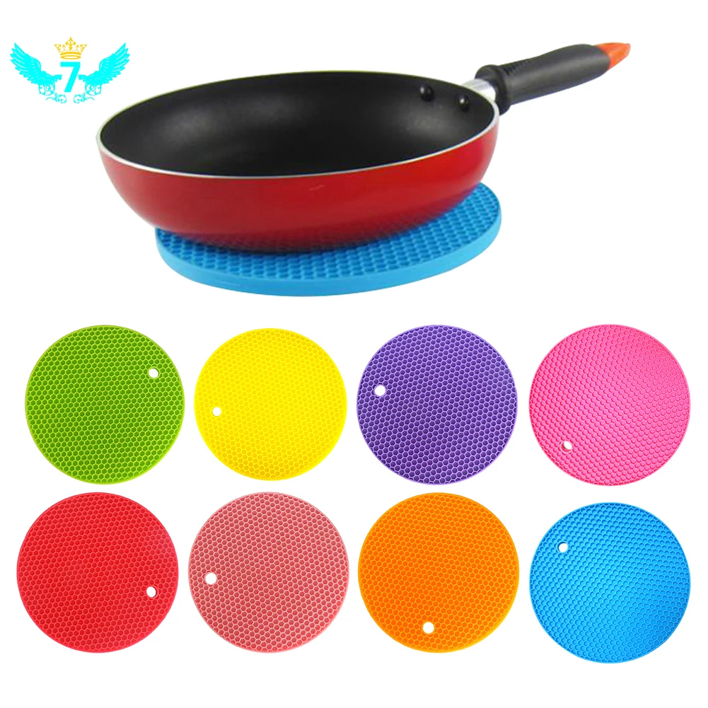 Multifunctional Round Alveolate Non-Slip Heat Resistant Mat Coaster Cushion Place Mat Pot Holder Table Silicone Pad Dura TON
Multifunctional Round Alveolate Non-Slip Heat Resistant Mat Coaster Cushion Place Mat Pot Holder Table Silicone Pad Dura TON
