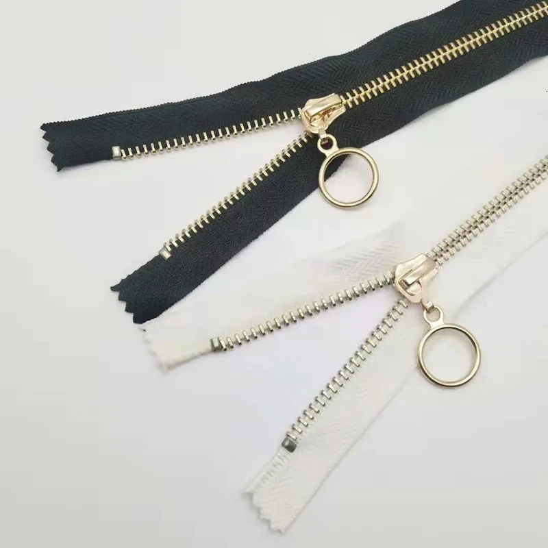 4PCS DIY Handmade Bag Accessories Applique White Black Zipper Clothing Jeans Sewing Garments Craft 20/30cm Metal Tooth Zipper
4PCS DIY Handmade Bag Accessories Applique White Black Zipper Clothing Jeans Sewing Garments Craft 20/30cm Metal Tooth Zipper