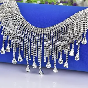 0.5 Yard 45cm Elegant long Tassels Crystal Silver Chain Rhinestone Chain Bridal Trim Fringe Crystal Clear Applique Silver
0.5 Yard 45cm Elegant long Tassels Crystal Silver Chain Rhinestone Chain Bridal Trim Fringe Crystal Clear Applique Silver