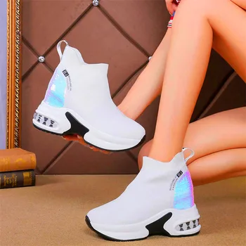 Women's high socks short boots comfortable breathable ladies vulcanized shoes lightweight platform sports shoes increased shoes
Women's high socks short boots comfortable breathable ladies vulcanized shoes lightweight platform sports shoes increased shoes