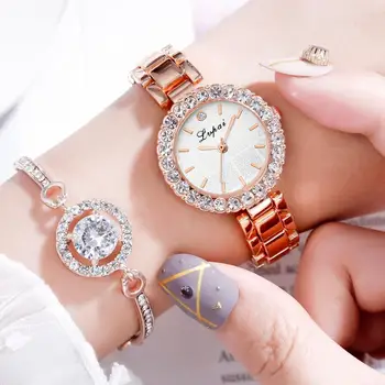 Top Hot Watch Woman Gift Set Fashion Wrist Watch With Jewelry Bracelet Set Alloy Stars Rhinestones Band Simple Watch Face Clock
Top Hot Watch Woman Gift Set Fashion Wrist Watch With Jewelry Bracelet Set Alloy Stars Rhinestones Band Simple Watch Face Clock