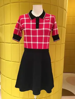 18 Summer Short Sleeve Polo Collar Splicing Grid Short Sleeve Knitting Sweater Dress 81008
18 Summer Short Sleeve Polo Collar Splicing Grid Short Sleeve Knitting Sweater Dress 81008