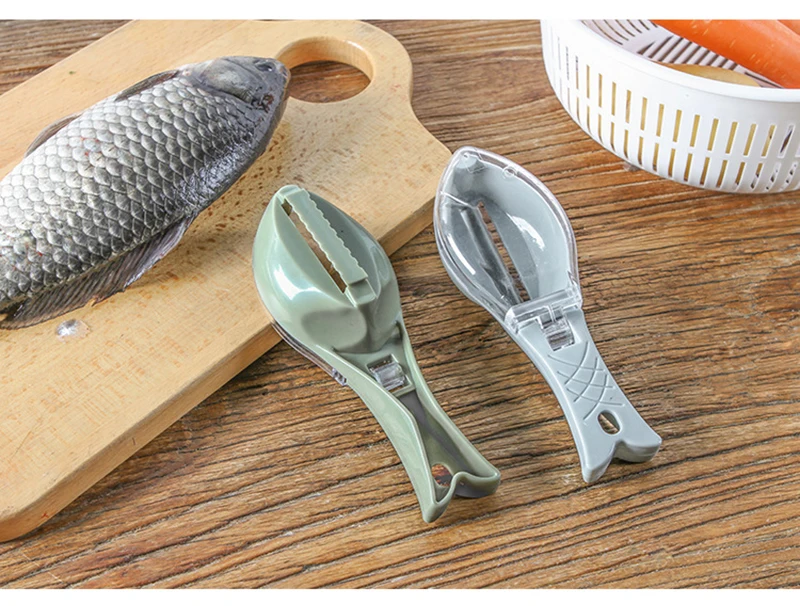 Description Picture 3 of itemFish Skin Brush Kitchen Tools Fish Scale with Lid Scraping Fishing Scale Brush Fish Skin Graters Cleaning Peeler Seafood Tool